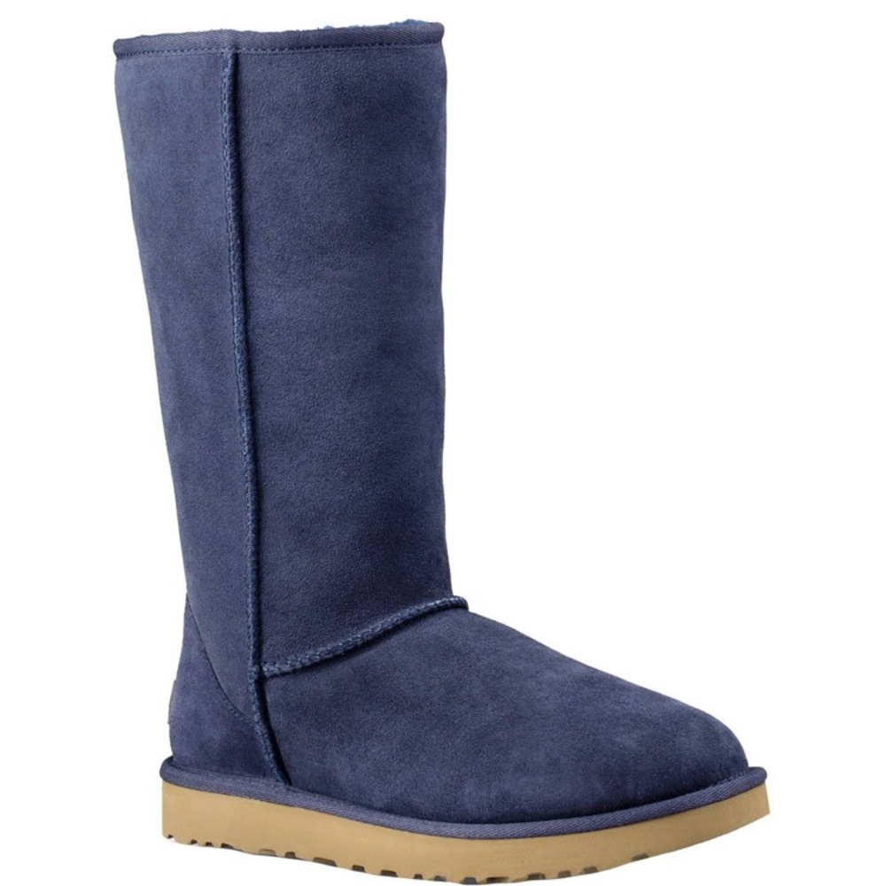 Tall navy blue Uggs size 8